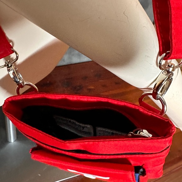 Profanity Brand - MLB official - Philadelphia Phillies Crossbody Purse - Picture 5 of 14